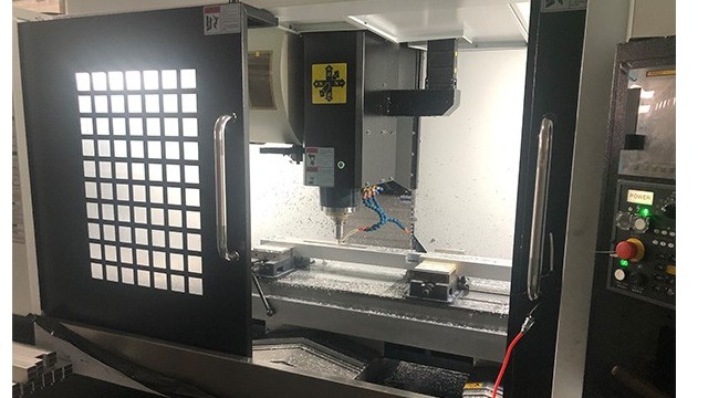 從事cnc數控加工中心機床的工資有多少？有前途嗎？ 
